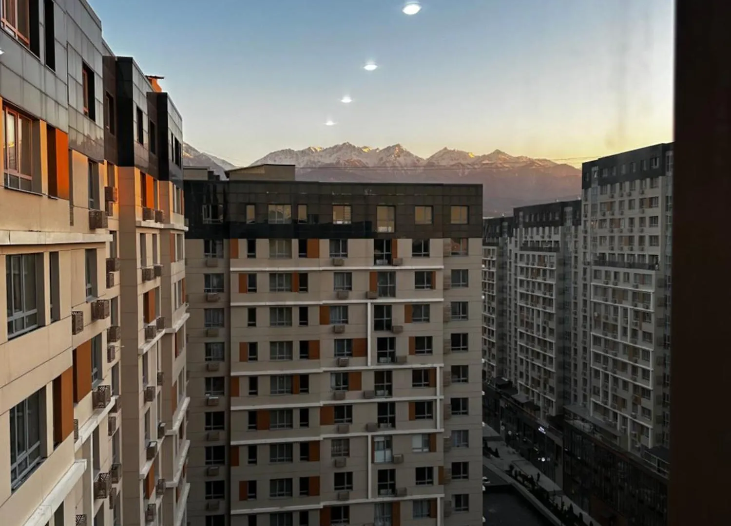 Красивая Квартира В Бостандыкском Районе Apartment Almaty Kazakhstan