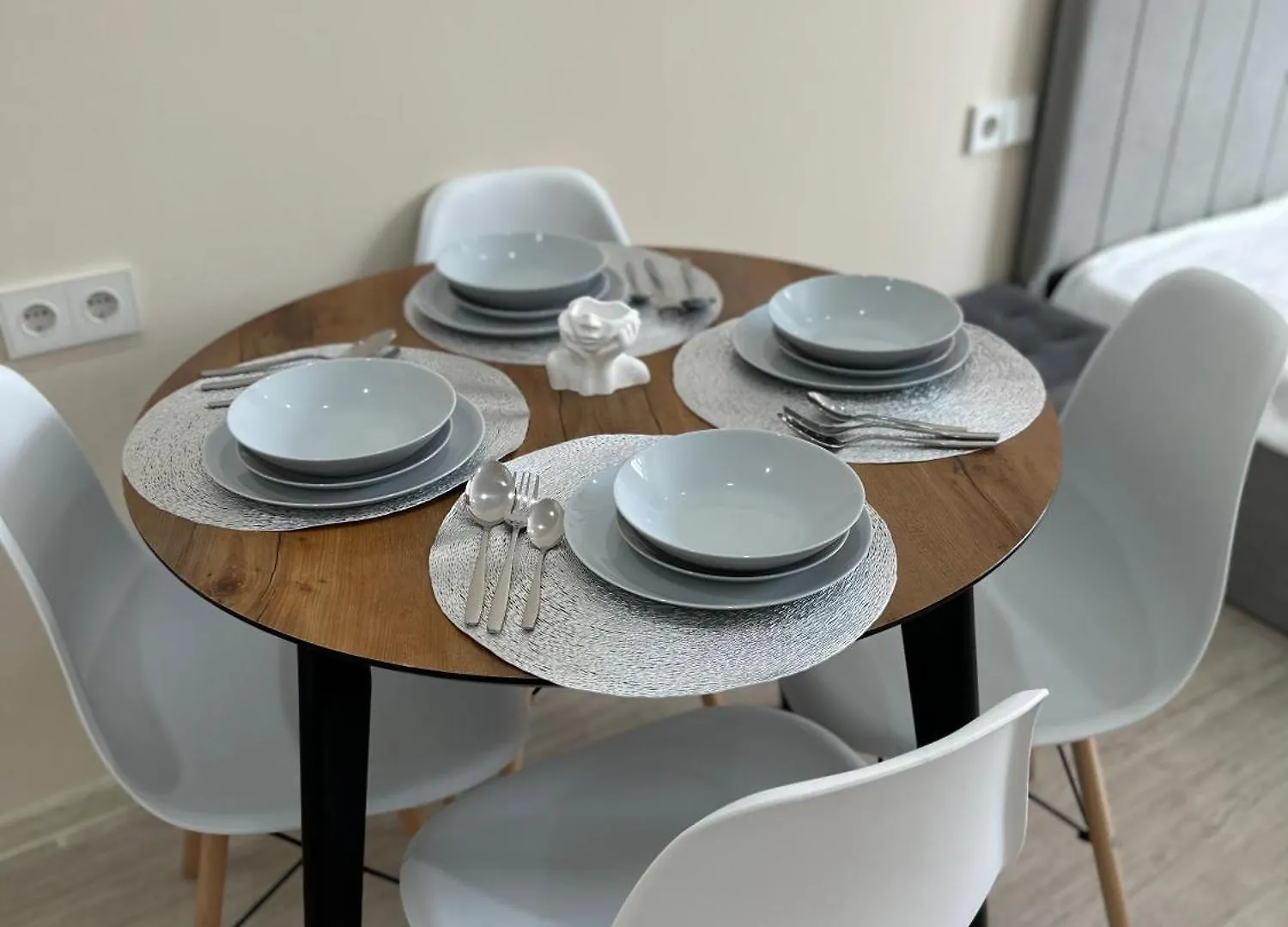 Красивая Квартира В Бостандыкском Районе Apartment Almaty